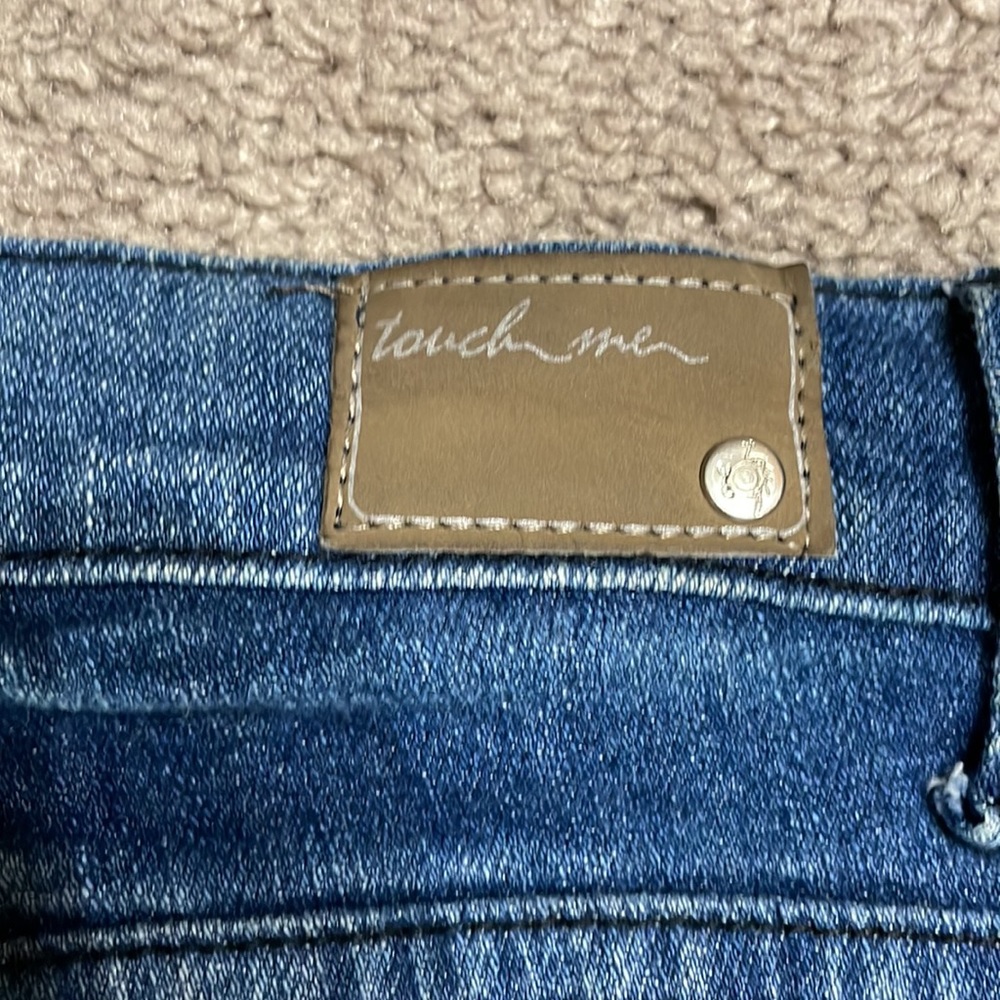 Distressed Jeans - Picture 4 of 4